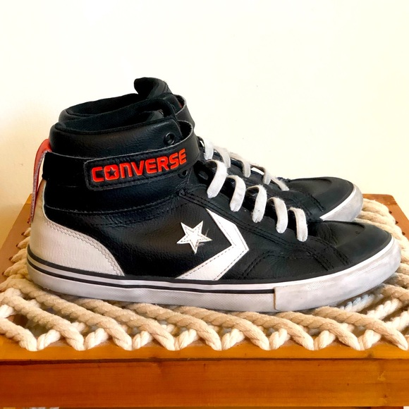 Converse Other - Converse All Star Leather Junior Boys Pro Blaze Strap High Top Sneakers Size 6